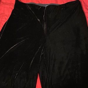 Chaps Ralph Lauren; size 12; black velour dress pants; has side zipper